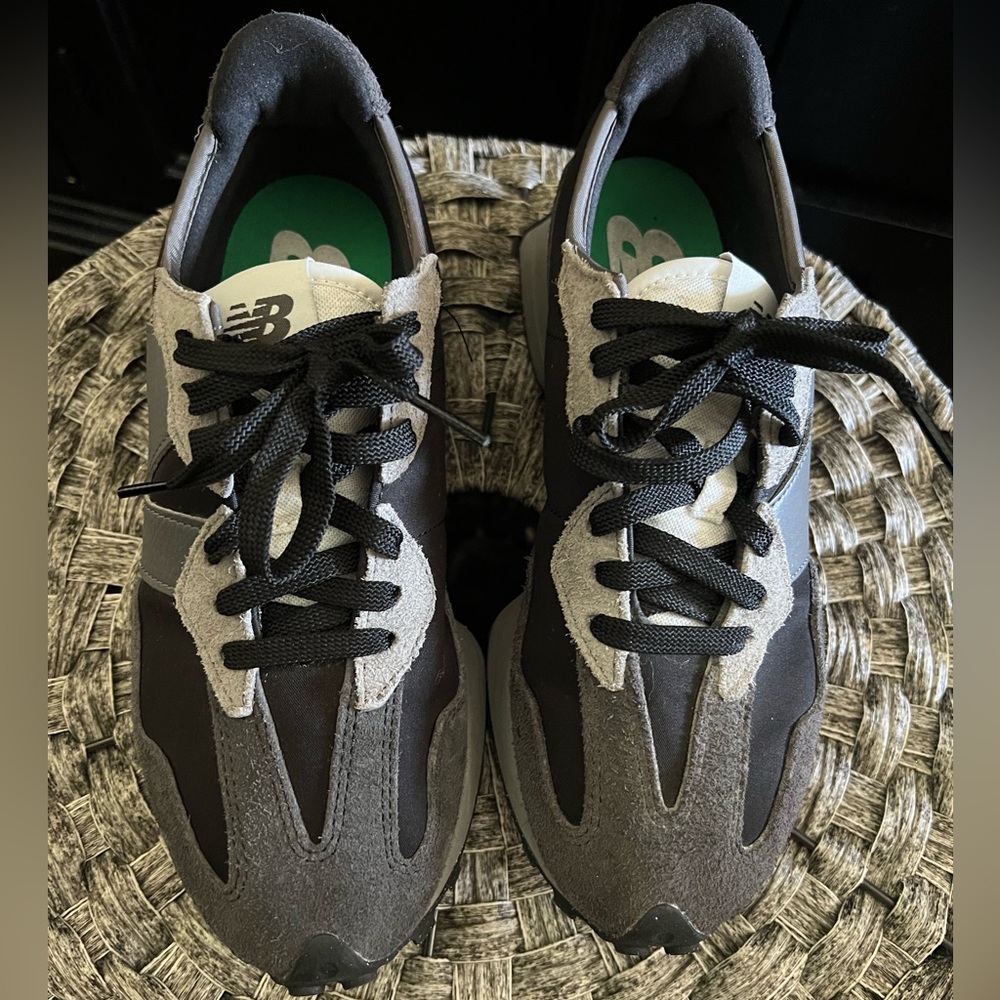 New balance 327 gray and black